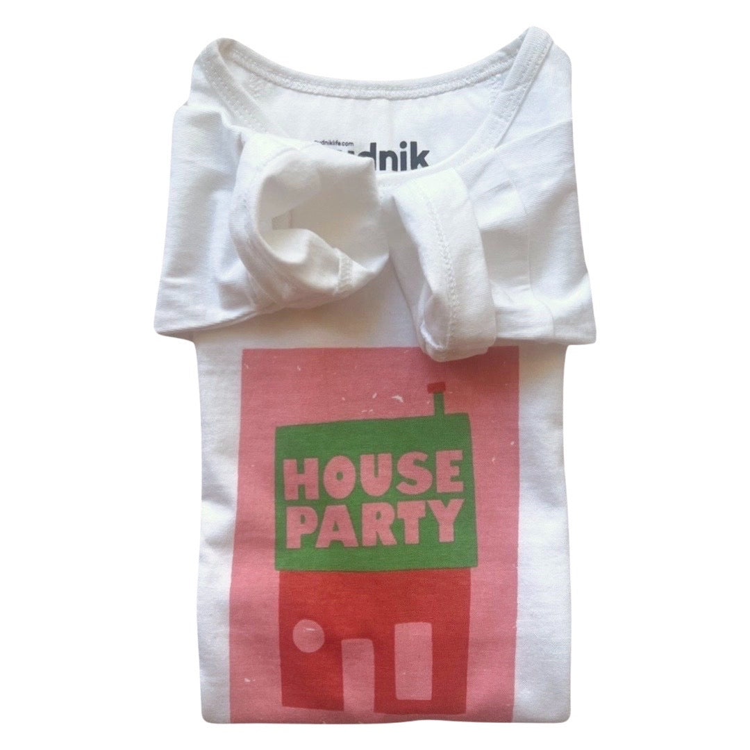 ADVOCATE TEE | House Party - NUDNIK